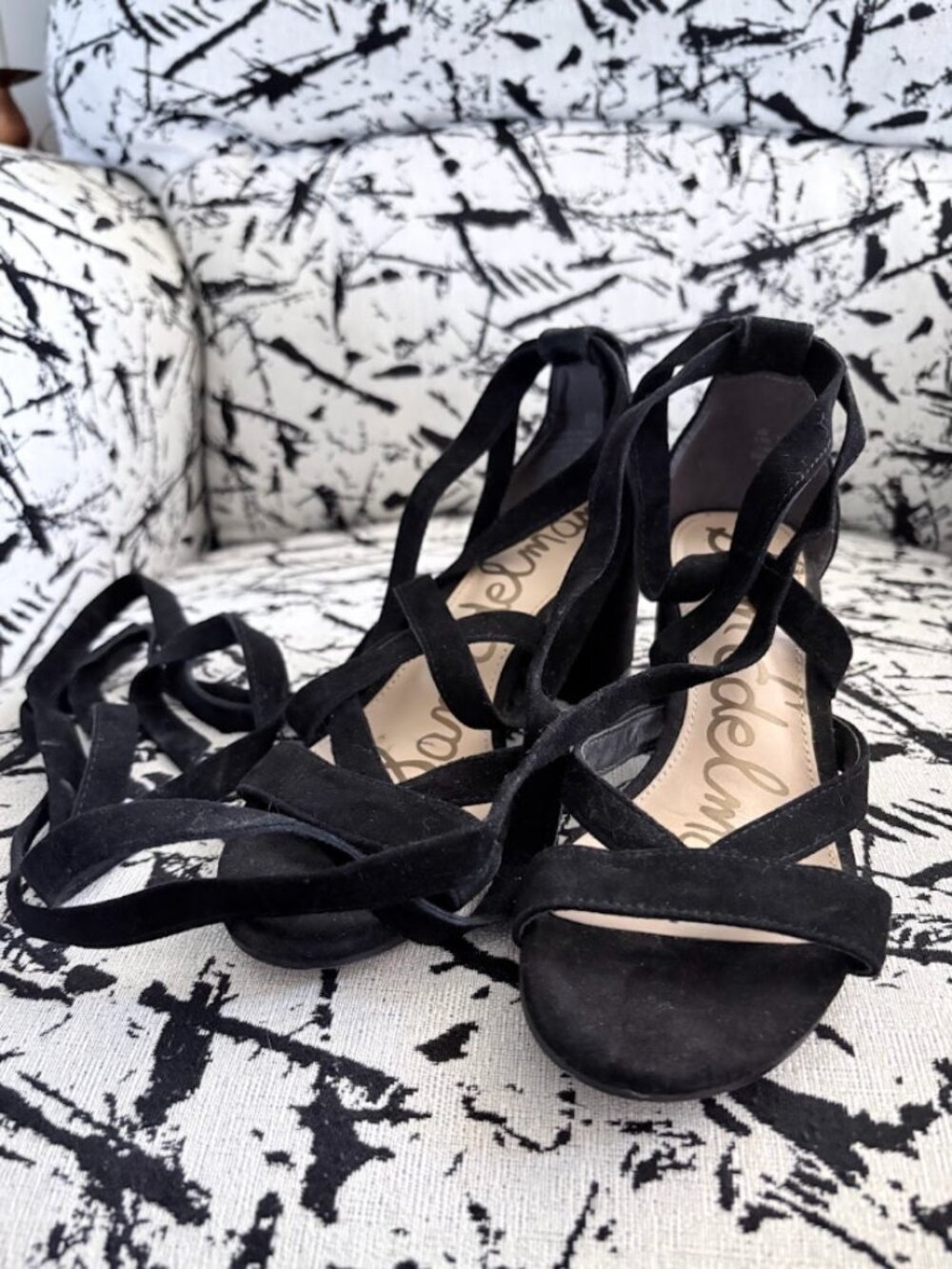 Sam Edelman Black Suede Strappy Lace Up Block Heels 4.5